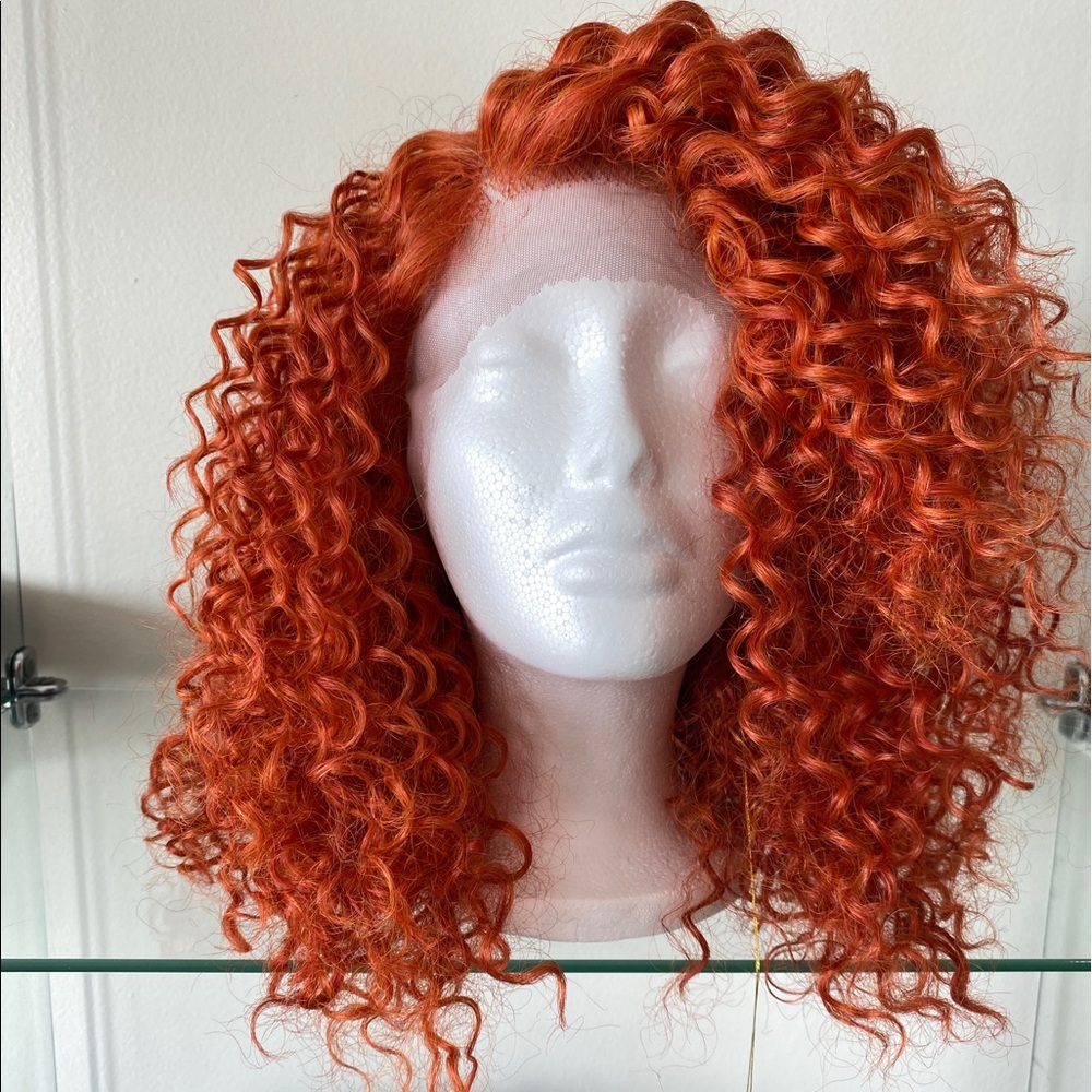 Curly 18 inch Wig